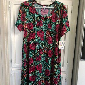 NWT Lularoe Large Floral Rose Pattern Carly Dress